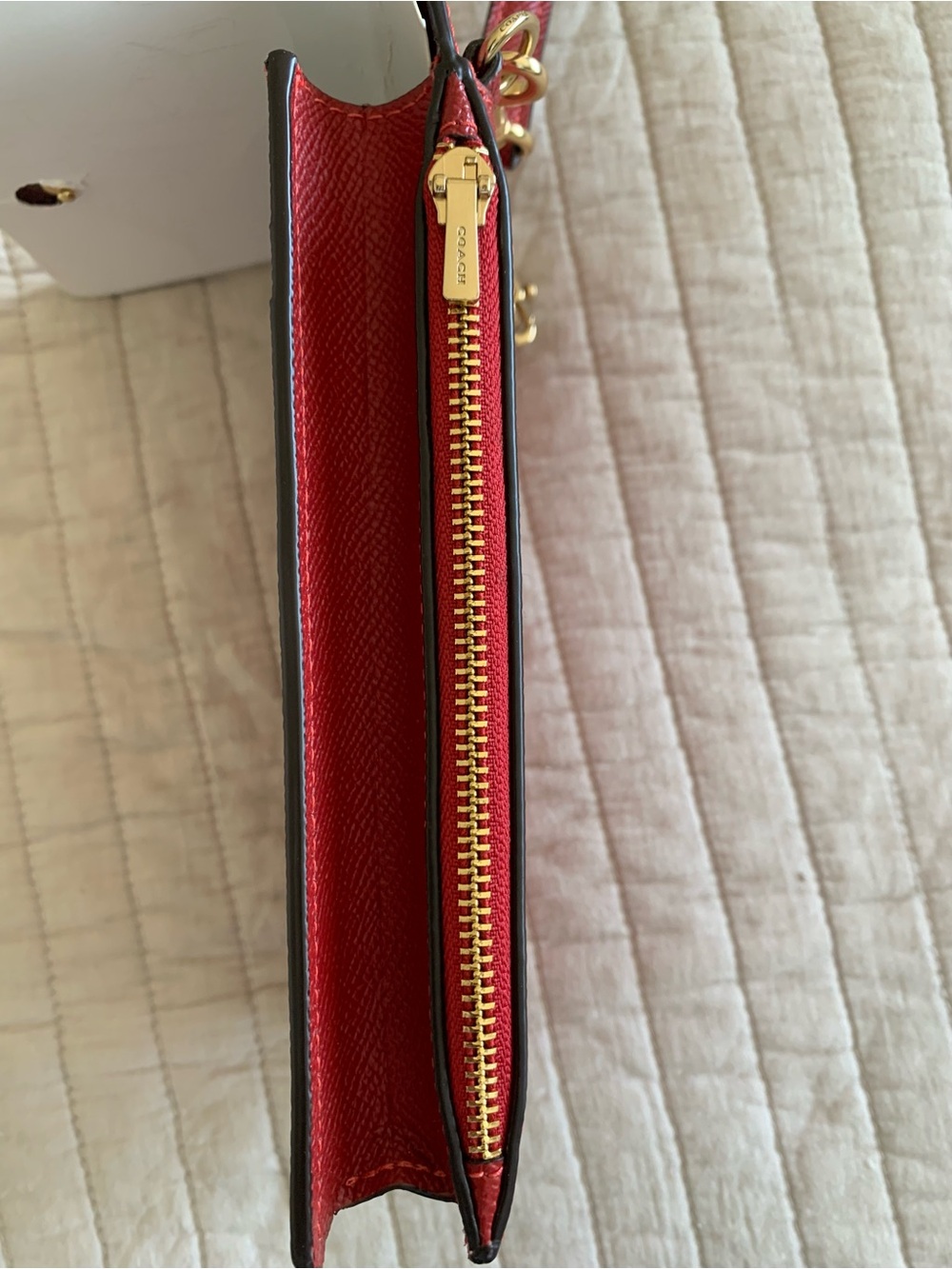 New! Coach Red Leather Crossbody Phone Pouch with Gold Logo Adjustable Strap - Picture 9 of 13
